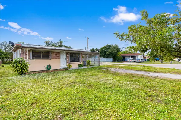 6142 SW 21st St, Miramar, FL 33023