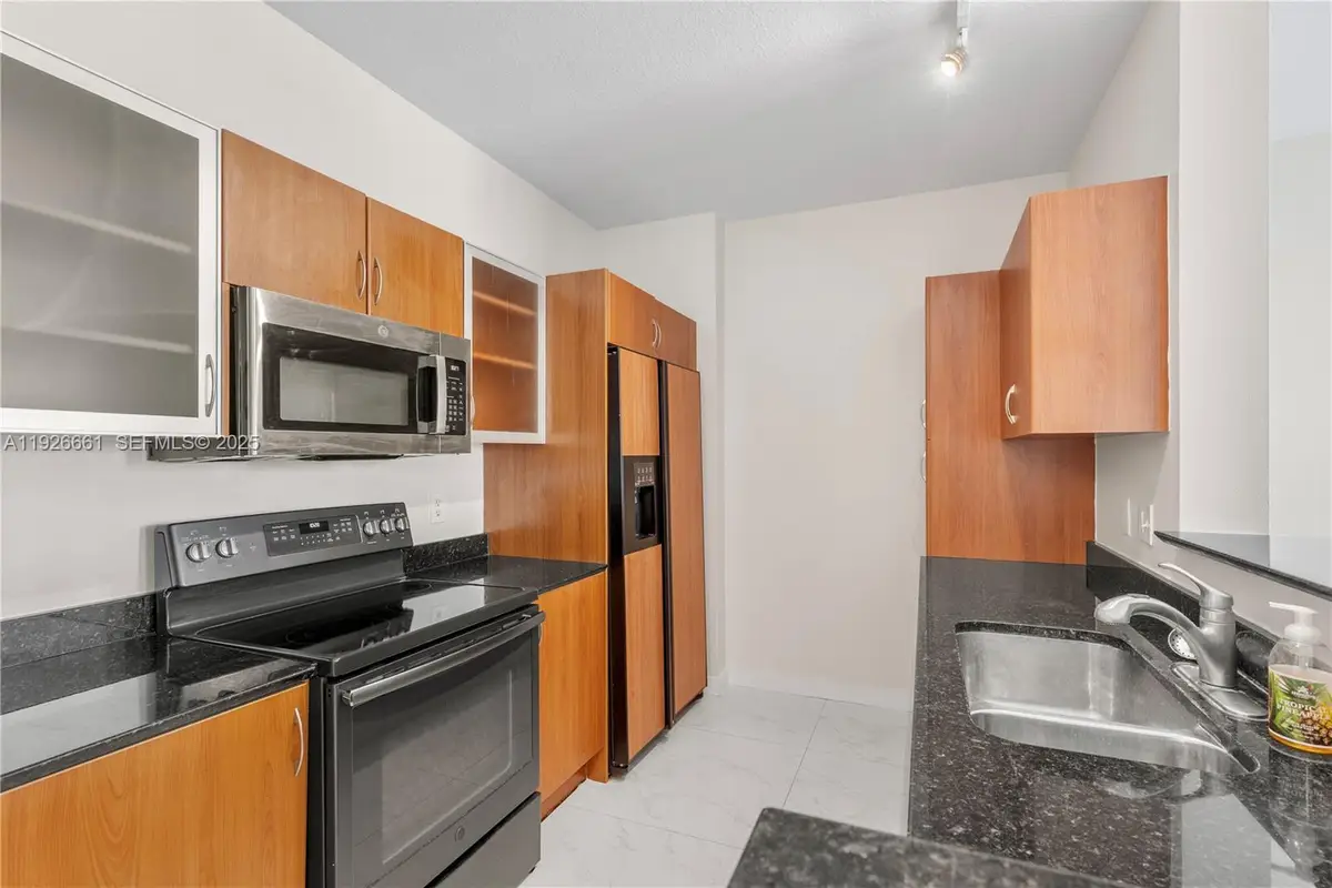 806 E Windward Way #515, Lantana, FL 33462 - Image #1