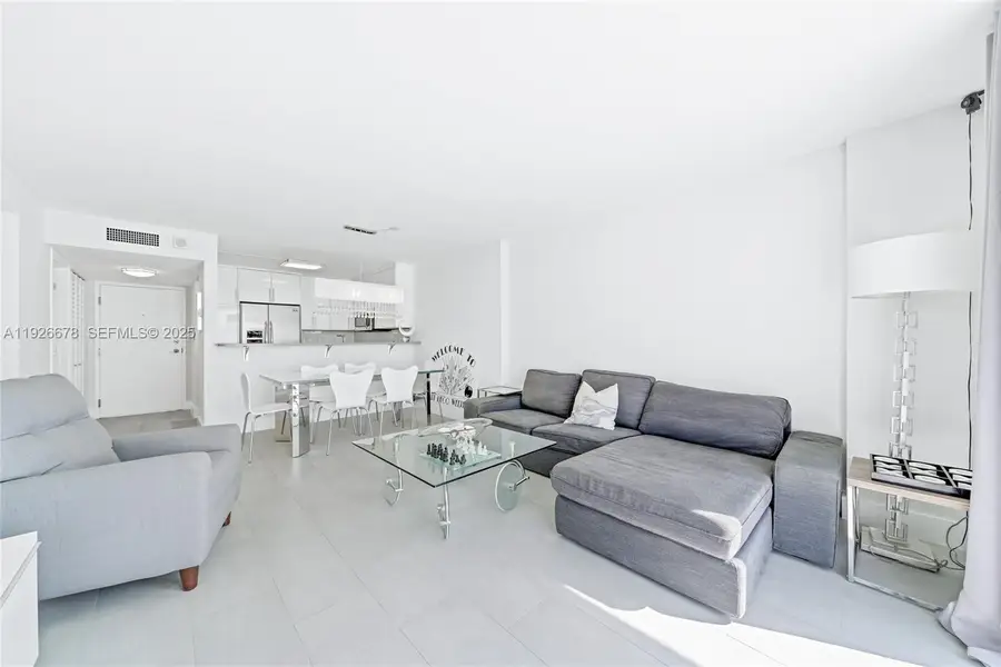 345 Ocean Dr #511, Miami Beach, FL 33139 - Image #2