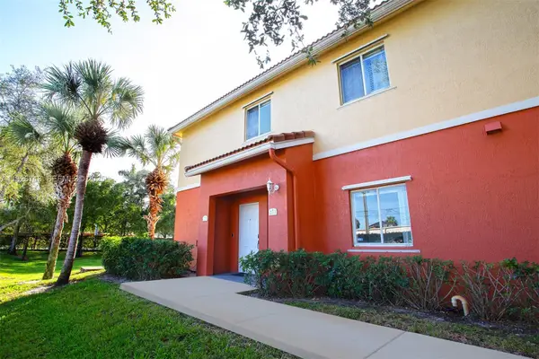 3340 Palomino Dr #211-2, Davie, FL 33024