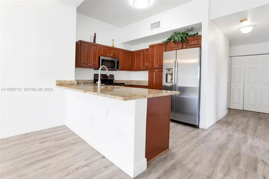 3340 Palomino Dr #211-2, Davie, FL 33024 - Image #2