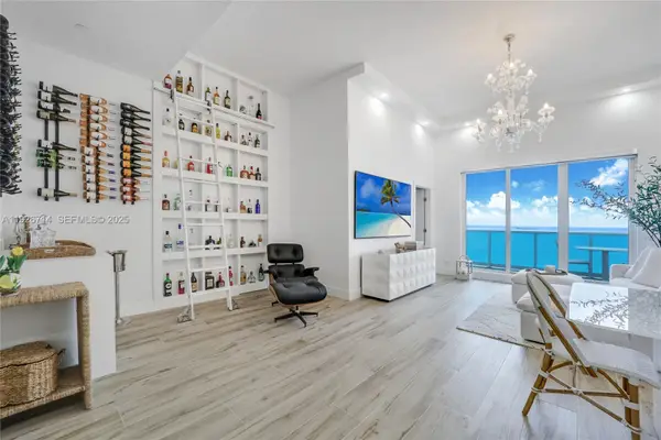 2301 Collins Ave #1625, Miami Beach, FL 33139