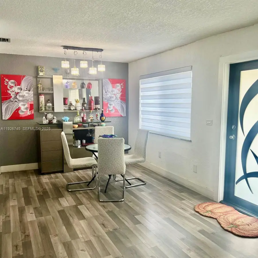 3780 NW 165th St, Miami Gardens, FL 33054 - Image #3