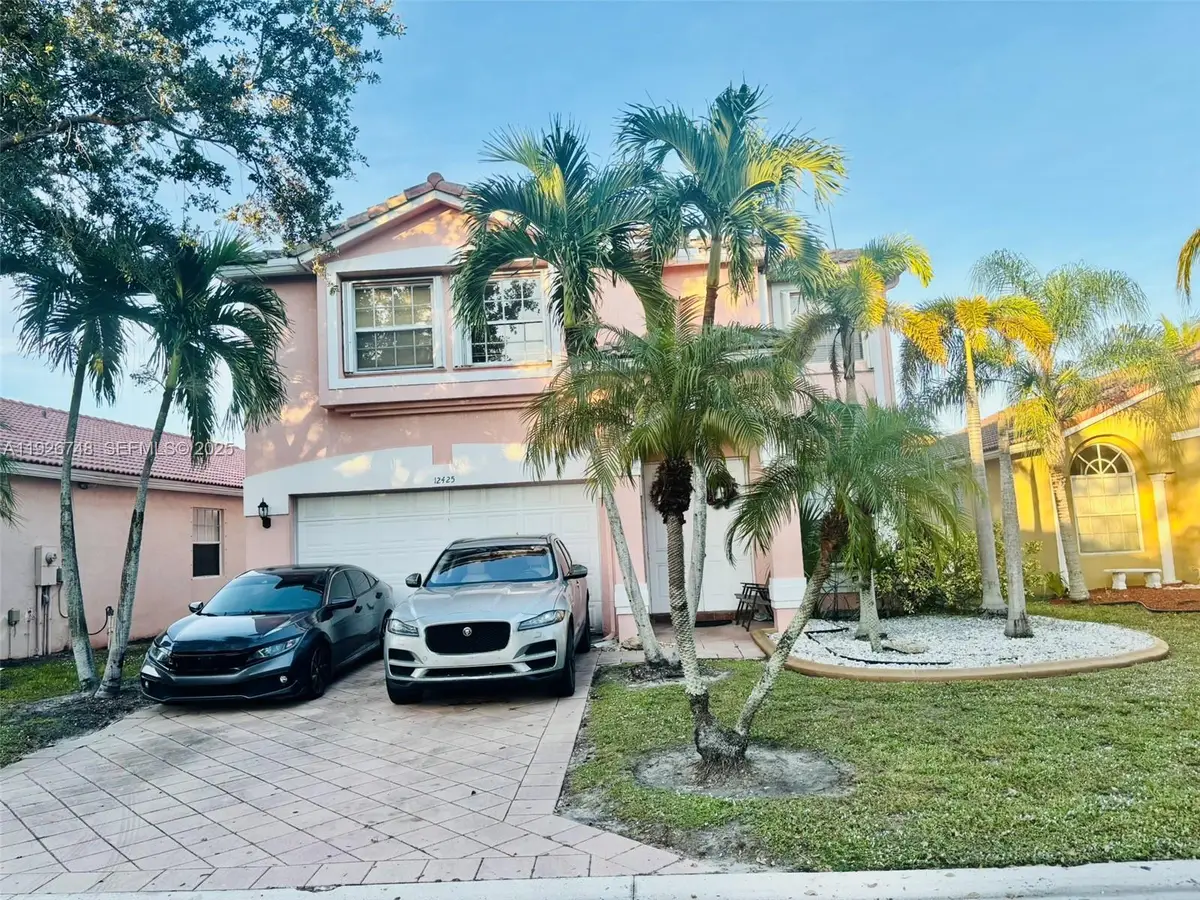 12425 NW 54th Ct, Coral Springs, FL 33076 - Image #1