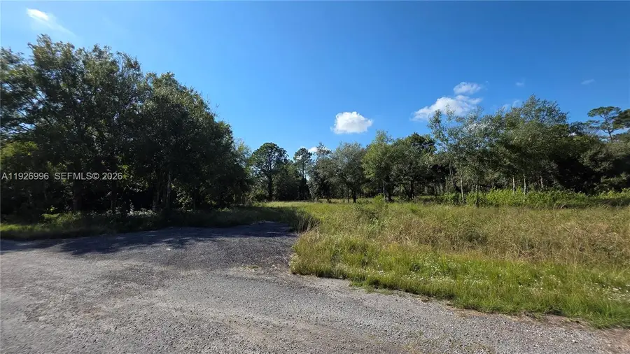 340 N Jinete St, Clewiston, FL 33440 - #2