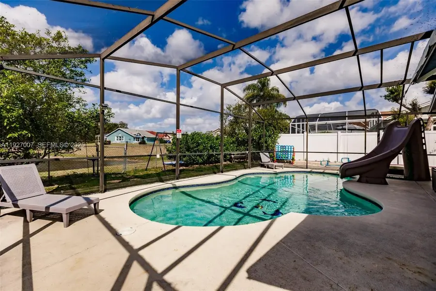 3022 Bransbury Ct, Kissimmee, FL 34747 - Image #2