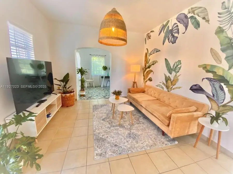 1872 SW 9th St, Miami, FL 33135 - #2