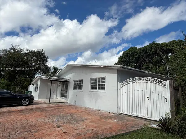 12455 SW 185th Ter, Miami, FL 33177