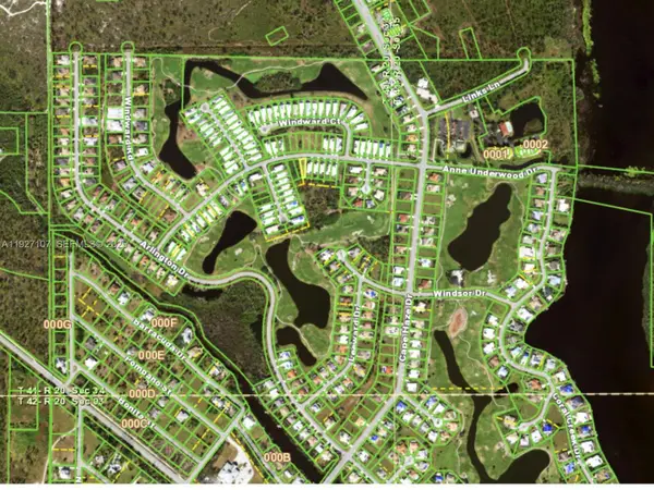 211 Westwind Dr, Port Charlotte, FL 33946