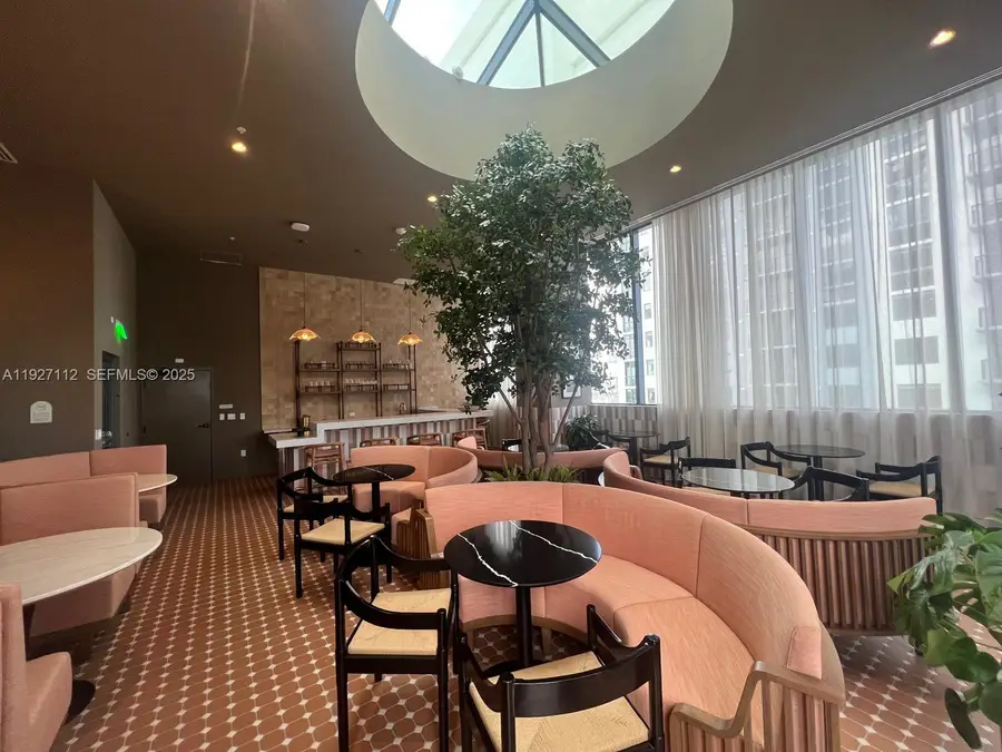 11 NE 6 St #2501, Miami, FL 33132 - Image #3