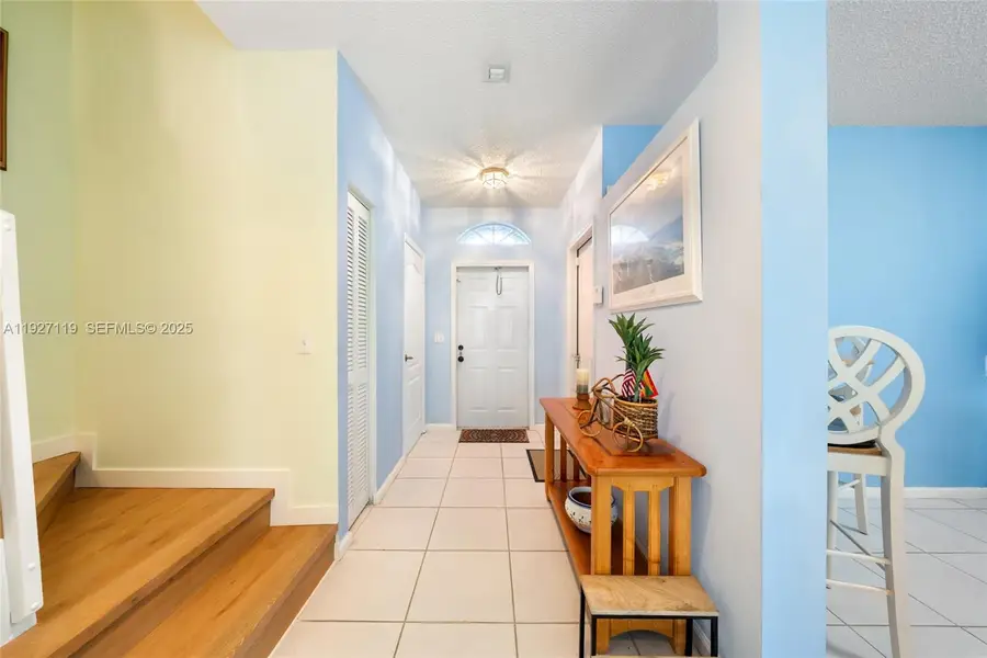 13214 NW 7th Dr, Plantation, FL 33325 - Image #2