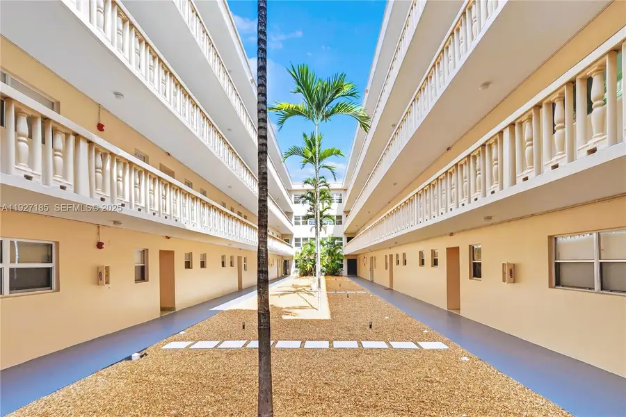 410 SE 2nd St #111, Hallandale Beach, FL 33009 - Image #2