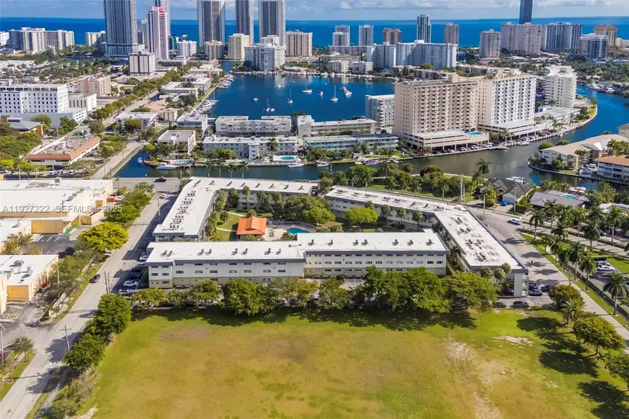 300 Layne Blvd #311, Hallandale Beach, FL 33009 - Image #2