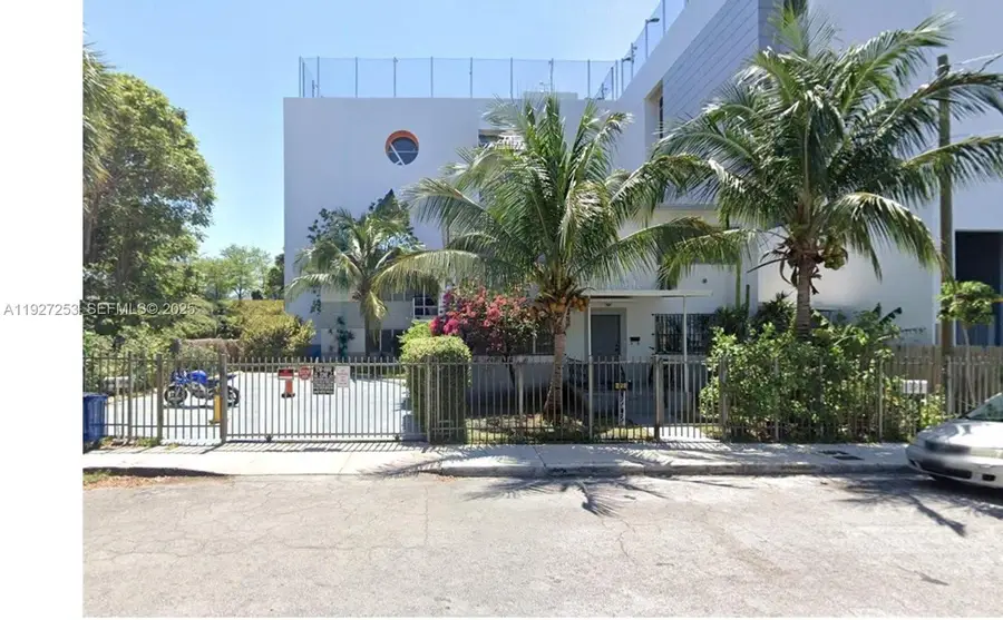 364 SW 11th St, Miami, FL 33130 - #3