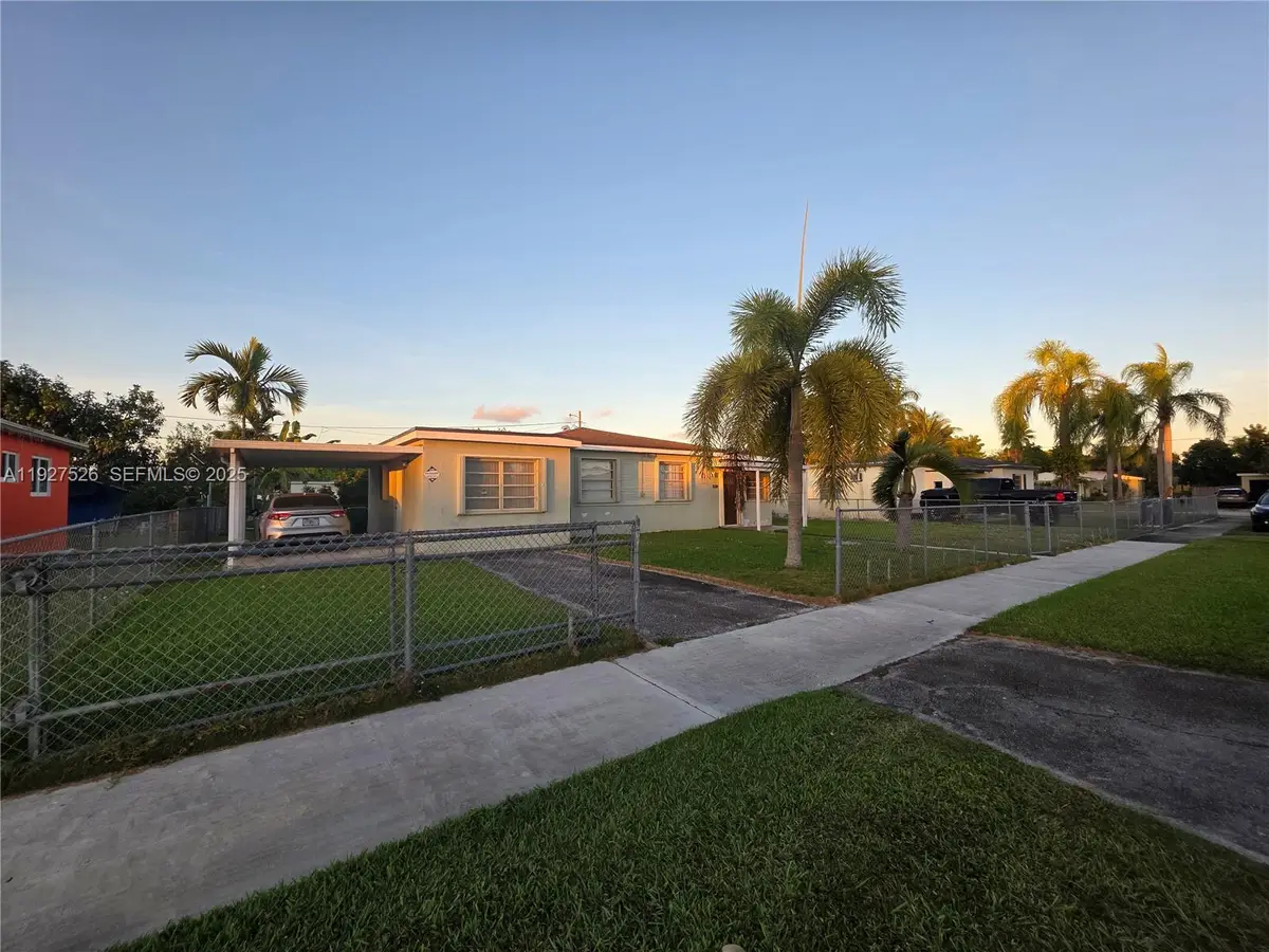 16911 SW 301st Ter, Homestead, FL 33030 - Image #1