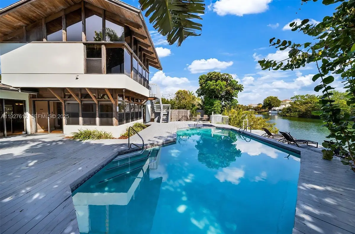 1524 NE 18th Ave, Fort Lauderdale, FL 33304 - Image #1