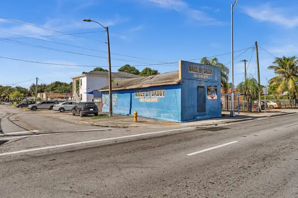 4500 NW 12th Ave, Miami, FL 33127