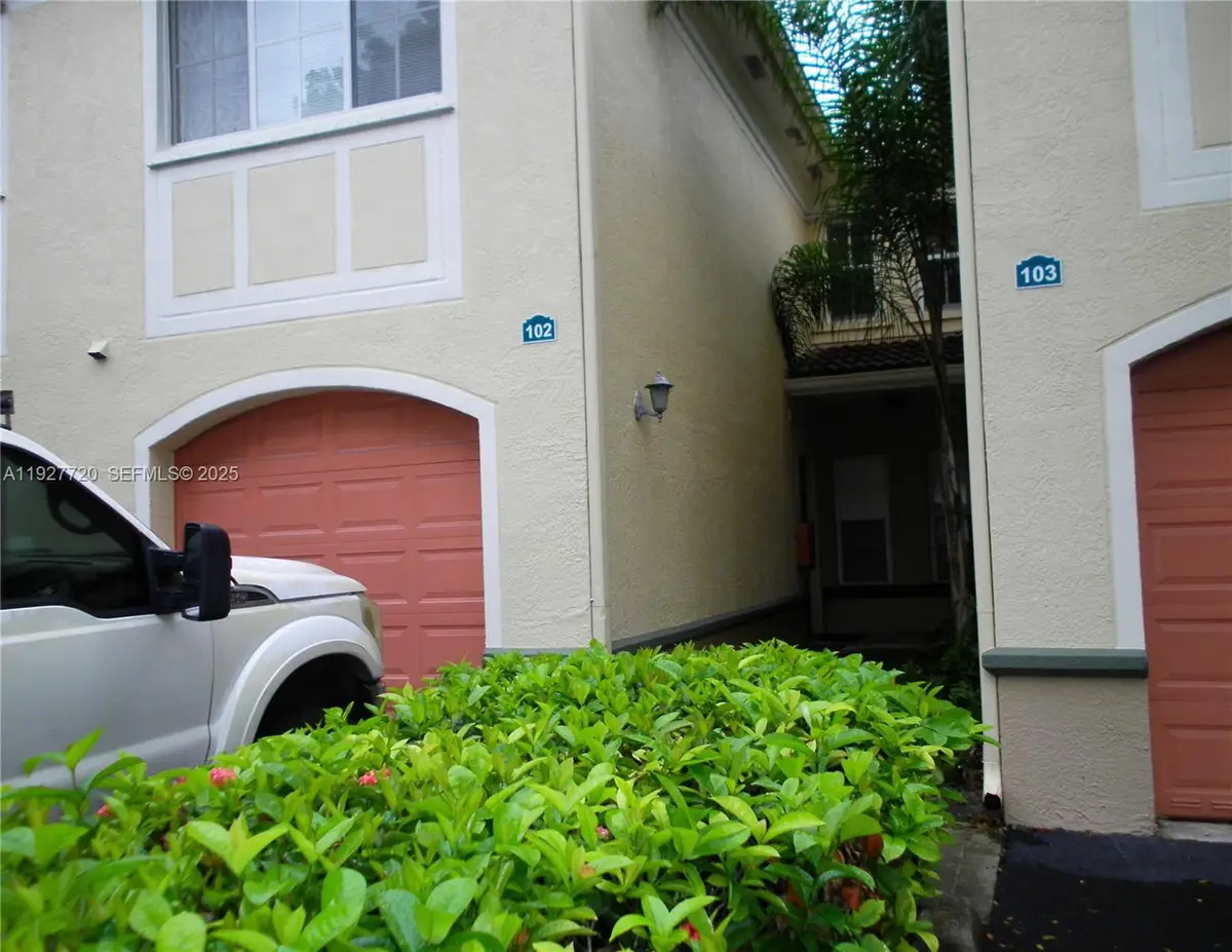 2493 Centergate Dr #102, Miramar, FL 33025 - Image #1