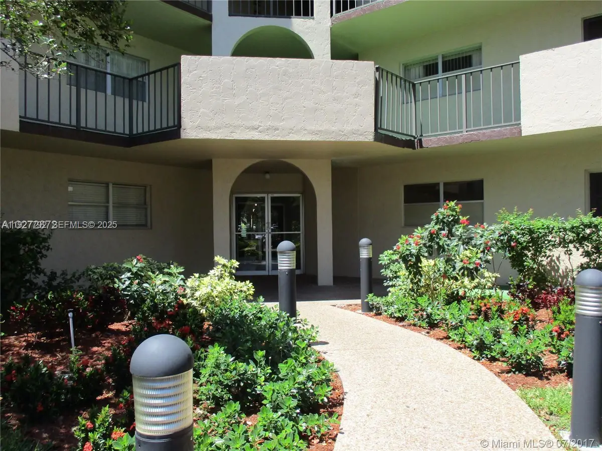 6300 S Falls Cir Dr #314, Lauderhill, FL 33319 - Image #1
