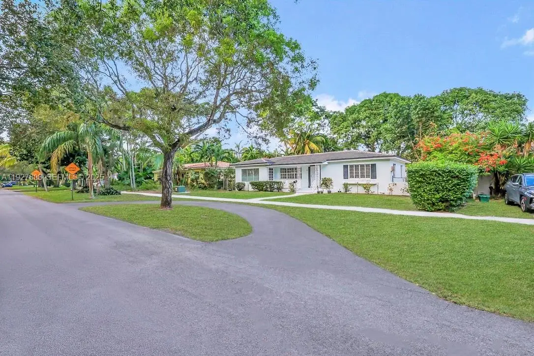 113 NW 107th St, Miami Shores, FL 33168 - Image #1