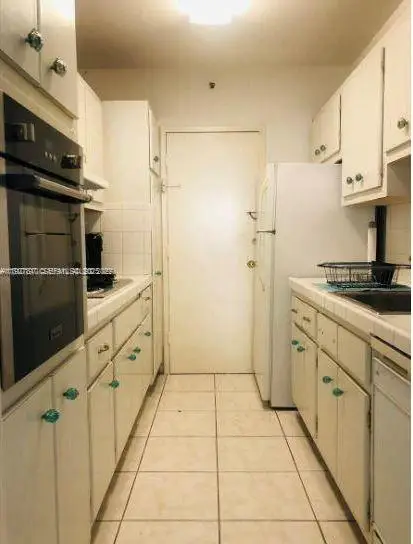 100 Lincoln Rd #541, Miami Beach, FL 33139 - Image #2