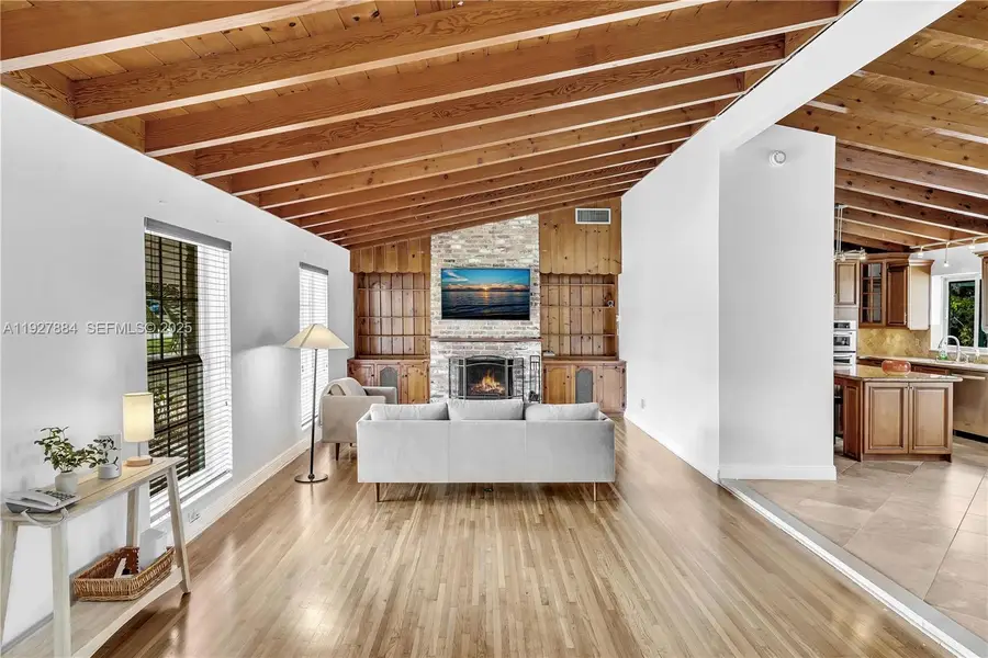 3437 Buchanan St, Hollywood, FL 33021 - Image #2