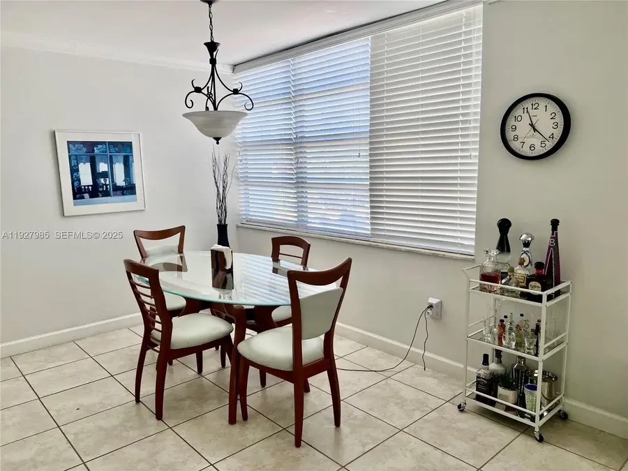 2016 Bay Dr #203, Miami Beach, FL 33141 - Image #2