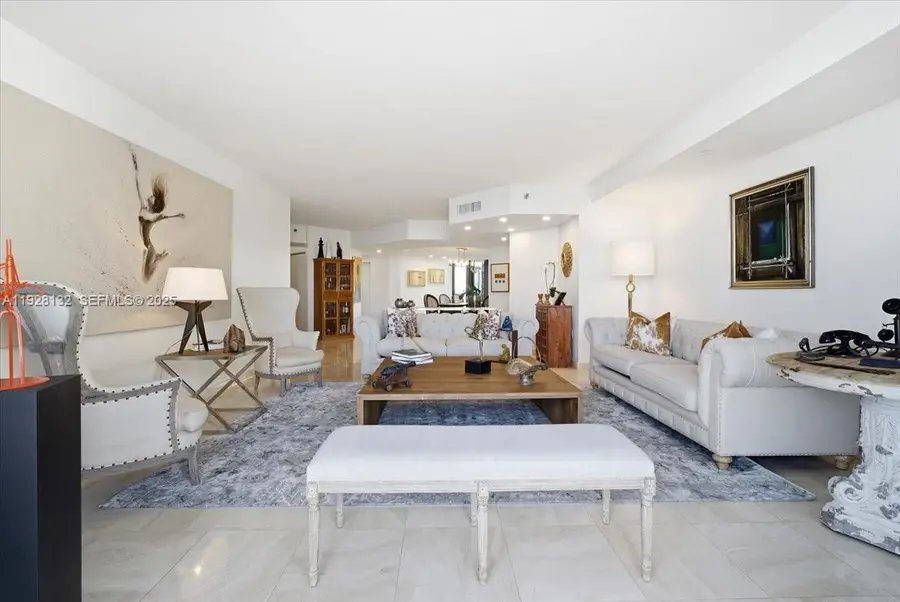 3000 Island Blvd #2802, Aventura, FL 33160 - Image #3