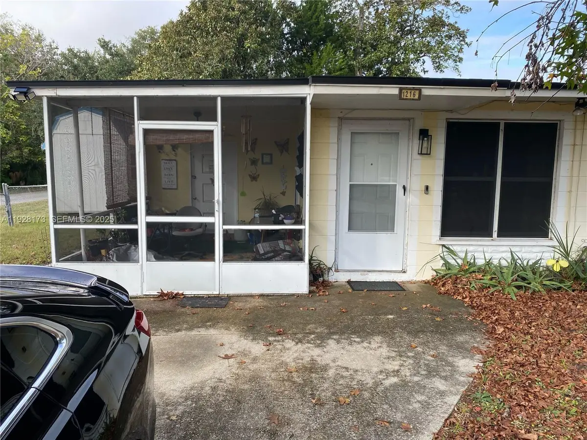 1216 Deneece Terr., Daytona Beach, FL 32117 - #1