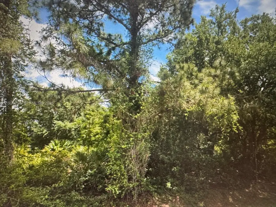 720 Scott Ave, Lehigh Acres, FL 33972 - Image #2