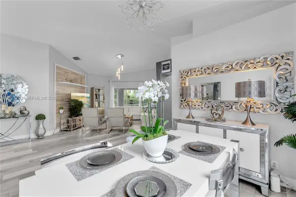 6471 NW 41st Ter, Coconut Creek, FL 33073