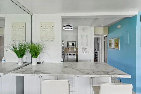 801 Atlantic Shores Blvd #106, Hallandale Beach, FL 33009