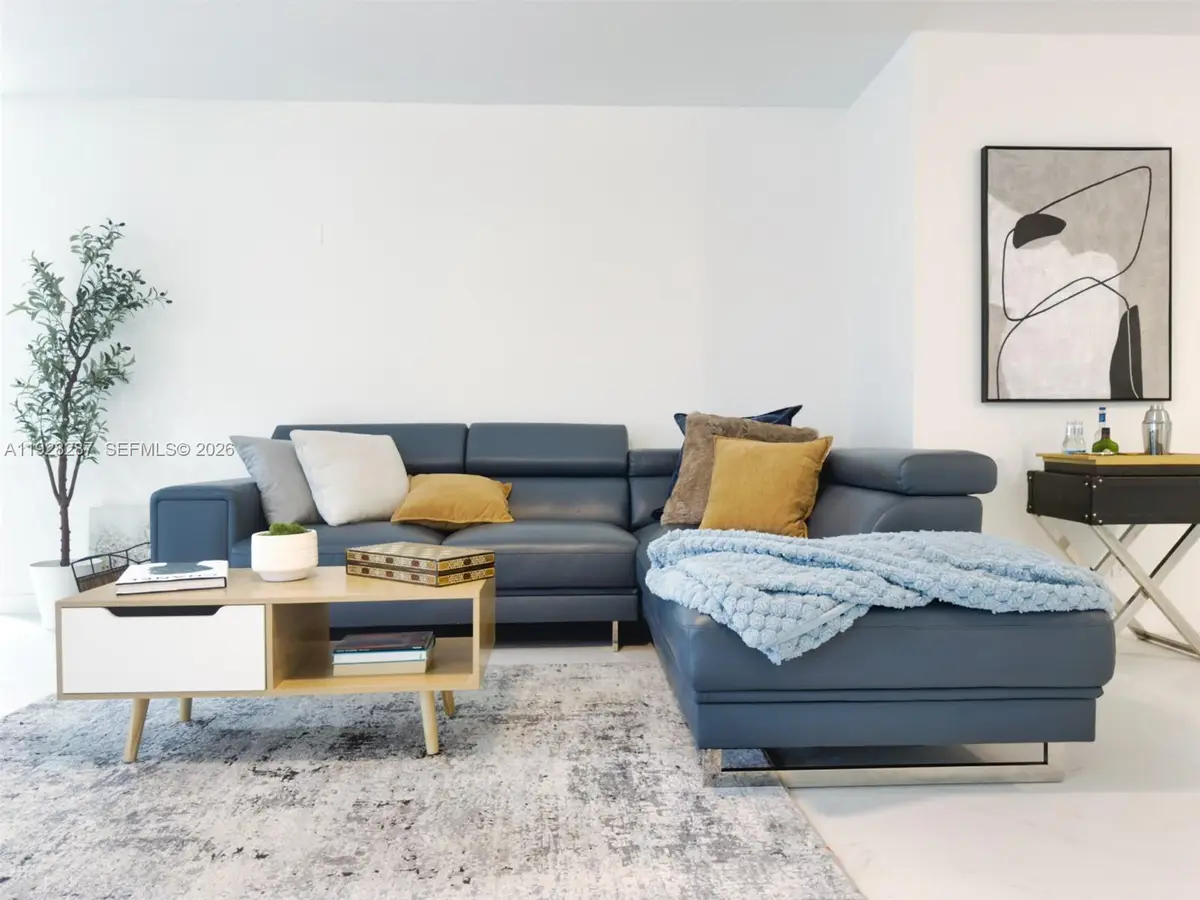 11390 NW 37th St, Coral Springs, FL 33065 - #1