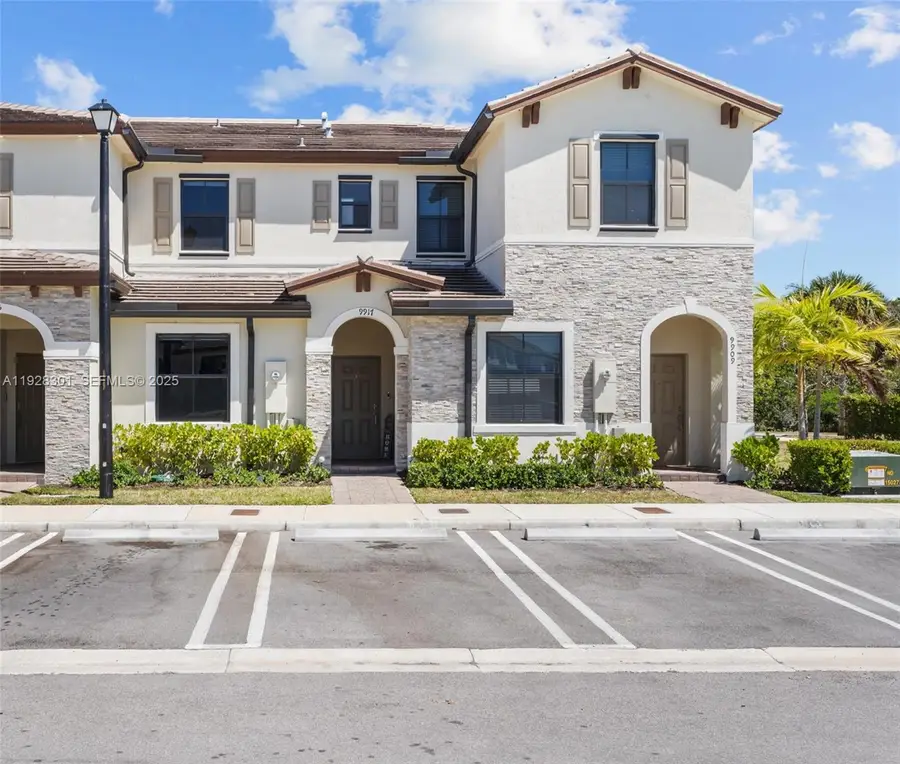 9917 SW 228th Terr, Miami, FL 33190 - Image #2