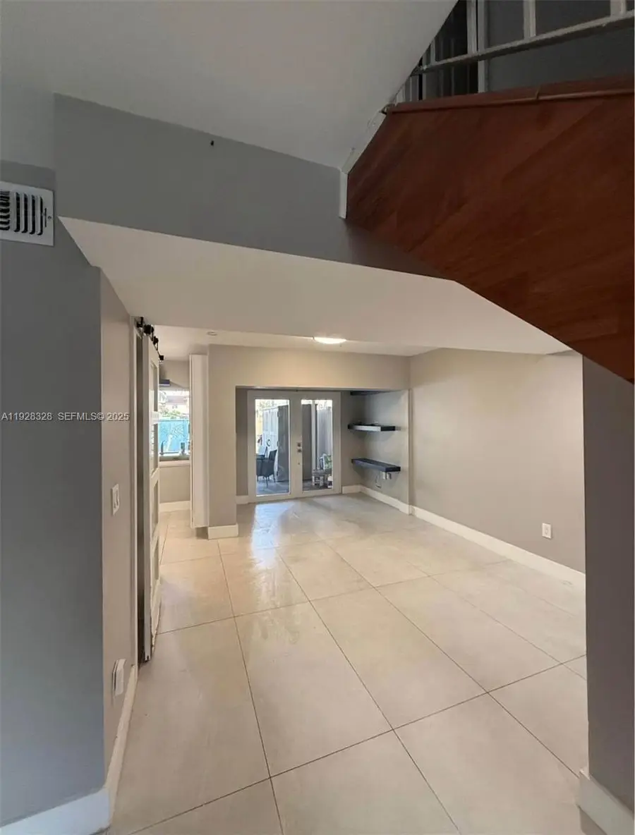 5255 W 26th Ct #803, Hialeah, FL 33016 - Image #3