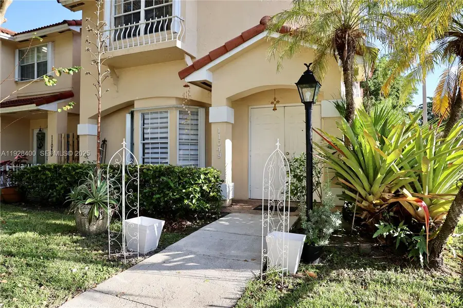 11049 SW 152nd Ct, Miami, FL 33196 - Image #2