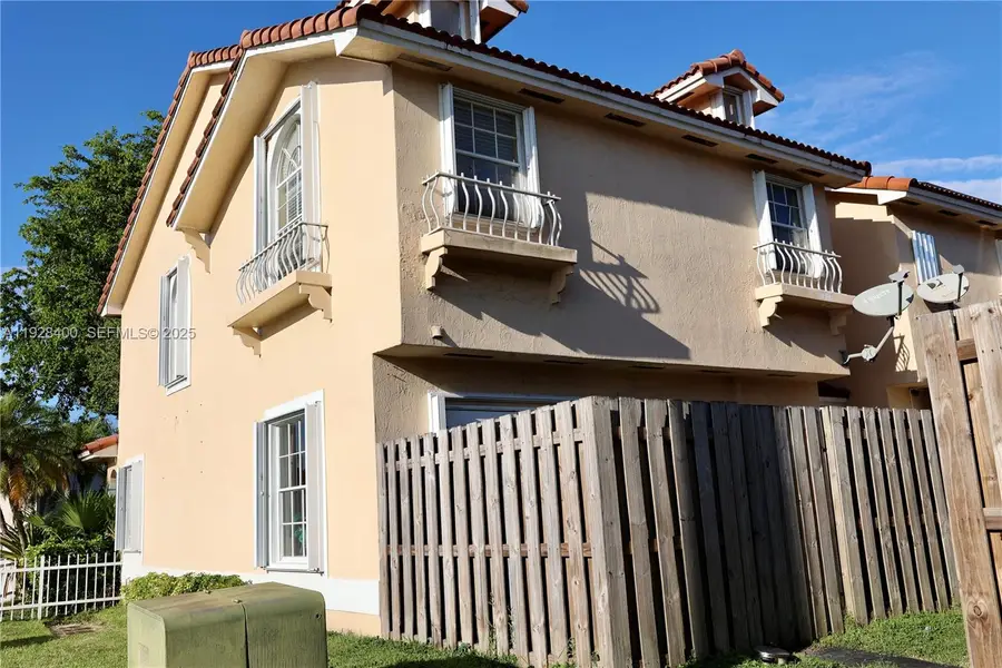 11049 SW 152nd Ct, Miami, FL 33196 - Image #3