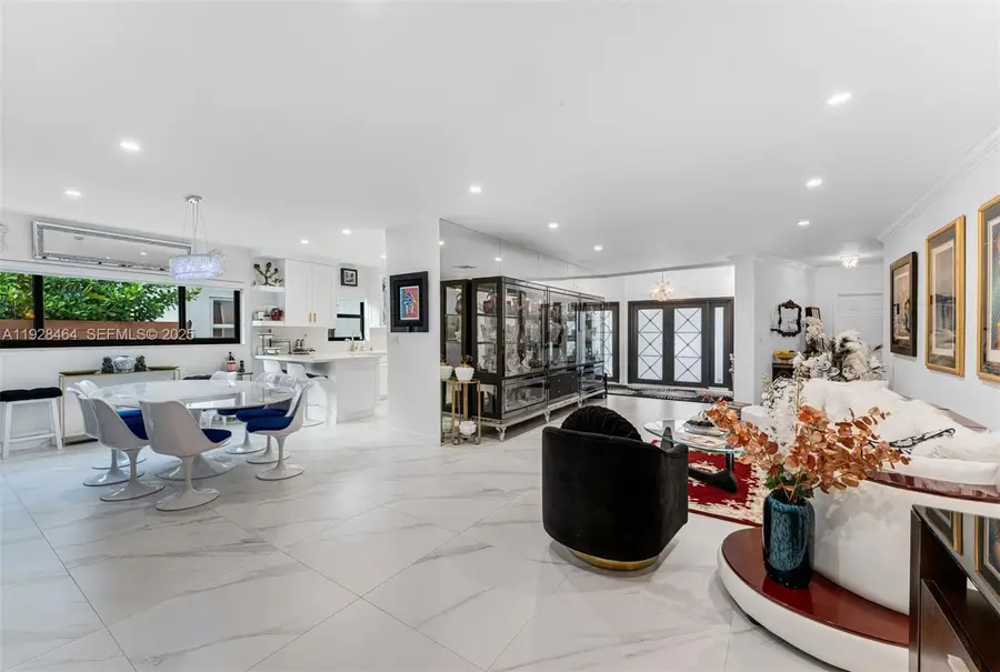 550 W 51st St, Miami Beach, FL 33140 - Image #2