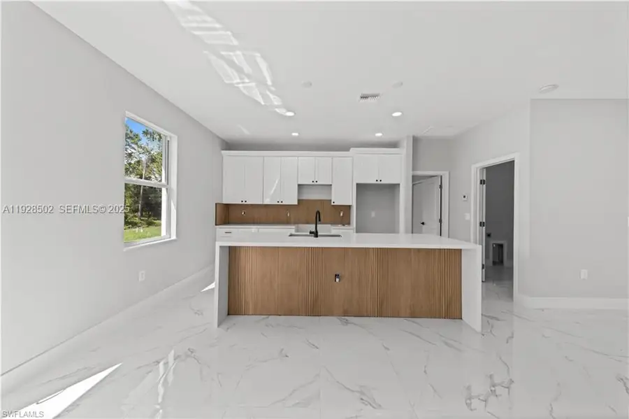 1111 Dutchess St E, Lehigh Acres, FL 33974 - Image #3