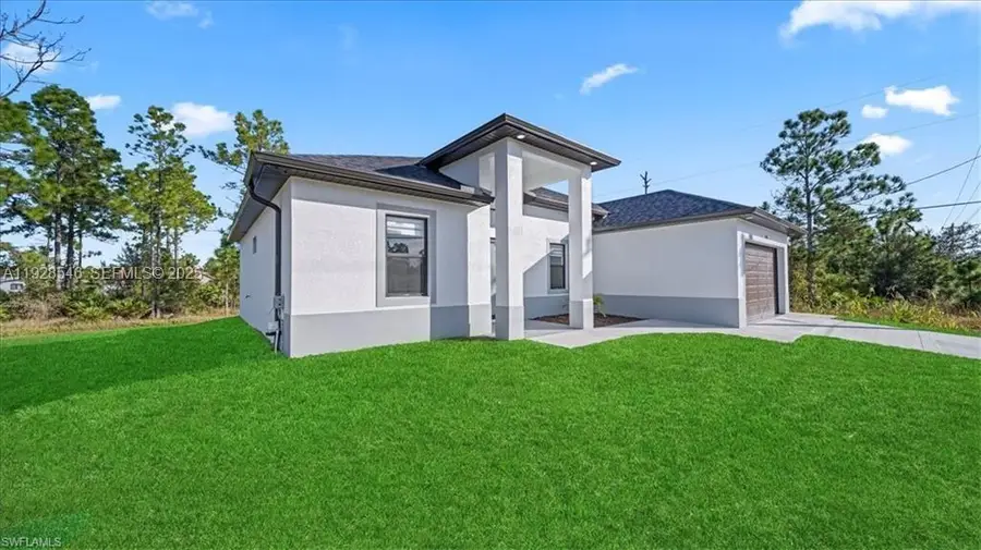 203 E 10th St, Lehigh Acres, FL 33972 - Image #3