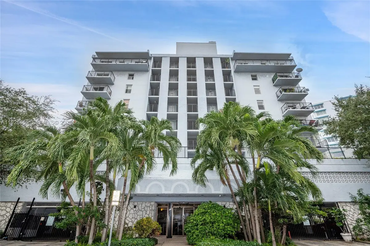 899 West Ave #7E, Miami Beach, FL 33139 - Image #1
