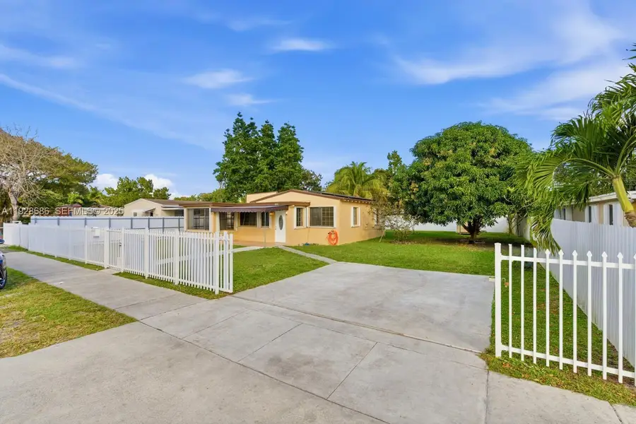 18141 NW 4th Ave, Miami Gardens, FL 33169 - Image #2