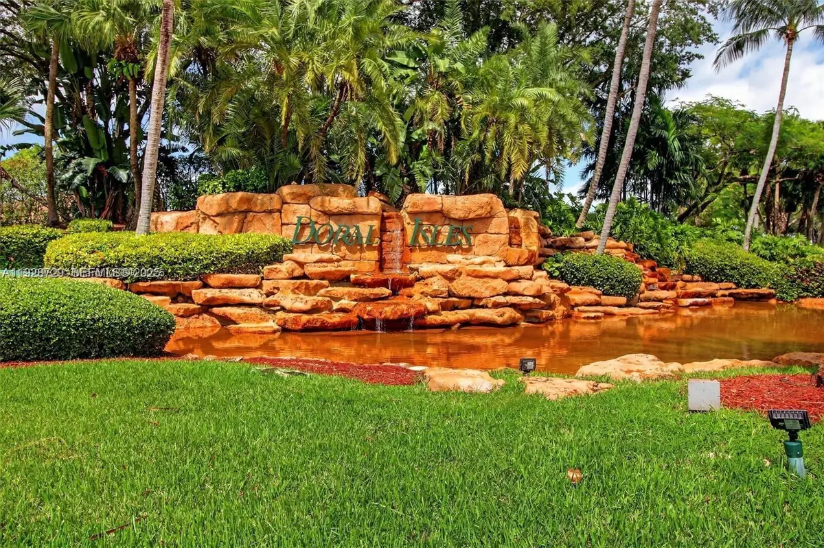 11308 NW 58th Ter, Doral, FL 33178 - Image #1