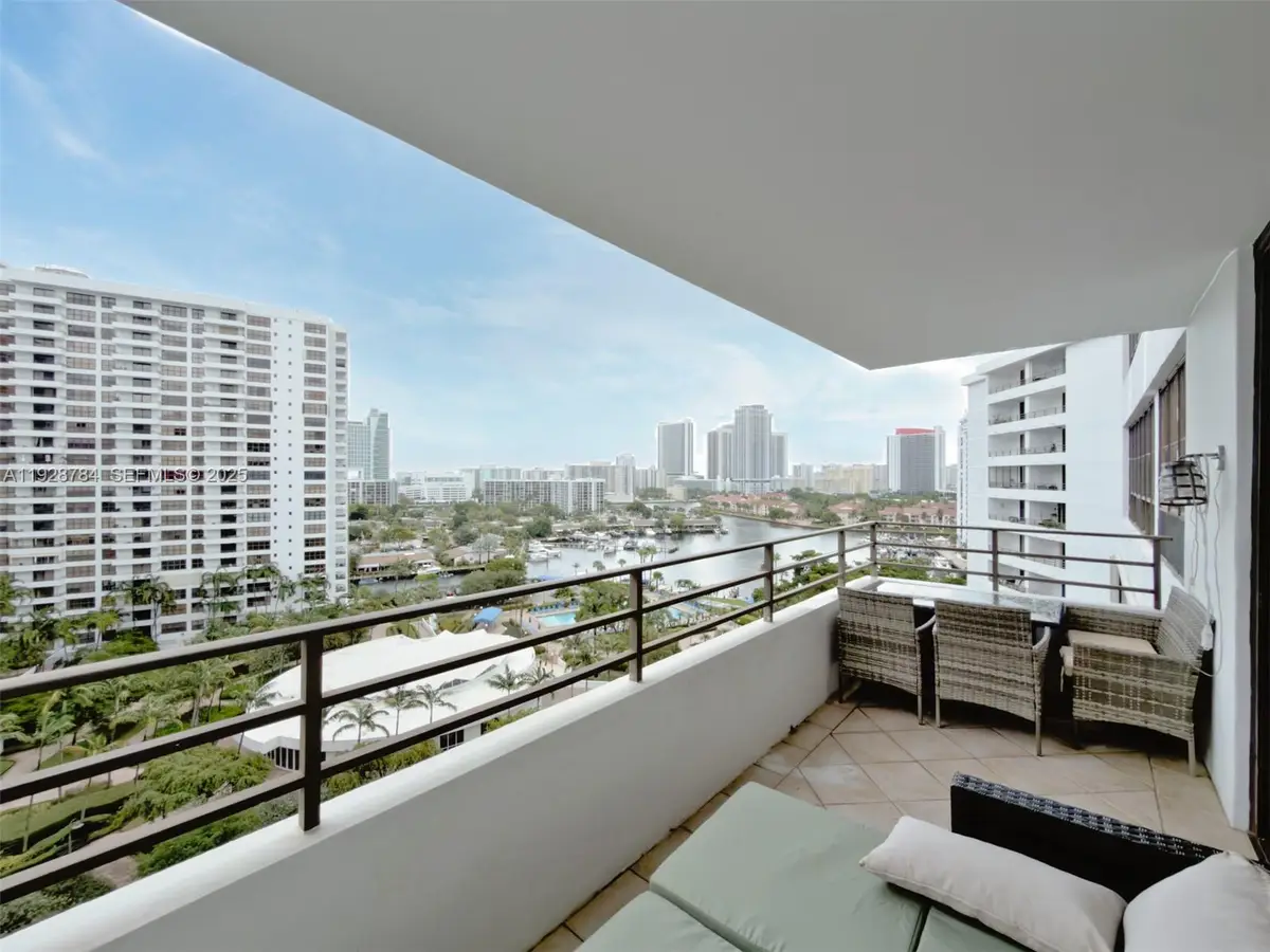 600 Three Islands Blvd #1112, Hallandale Beach, FL 33009 - Image #1