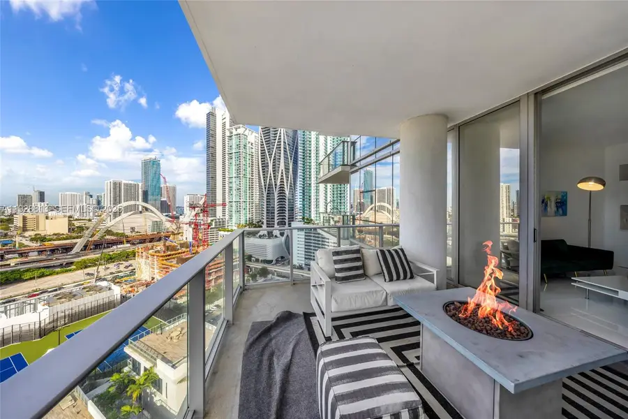 851 NE 1st Ave #1700, Miami, FL 33132 - Image #3