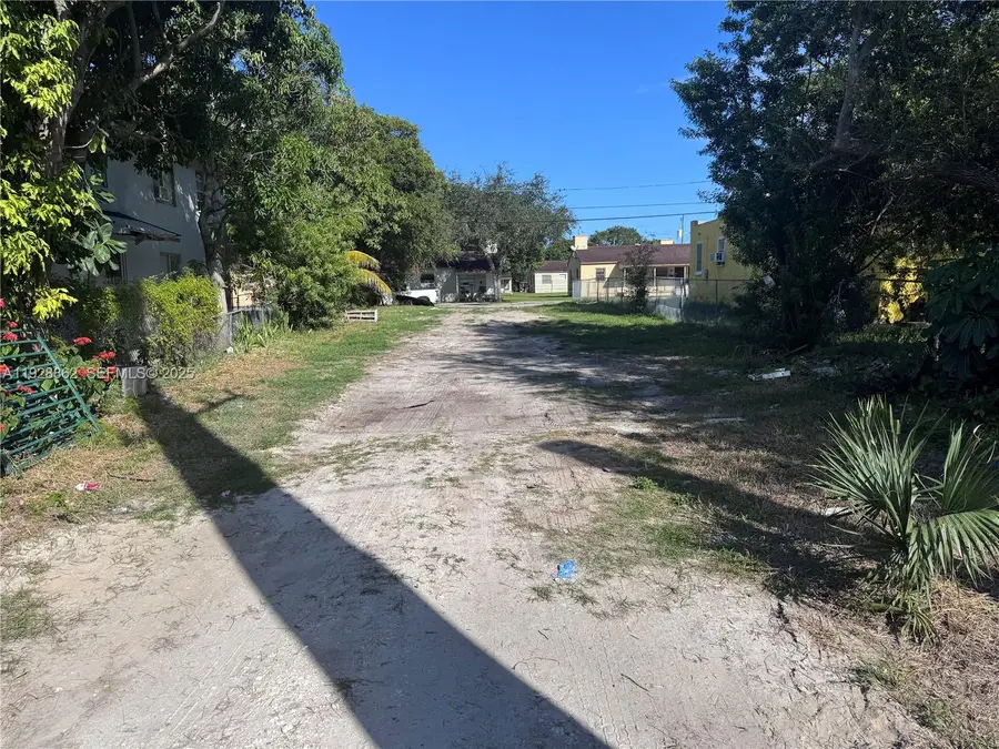 6320 NW 4th Ave, Miami, FL 33150 - Image #3