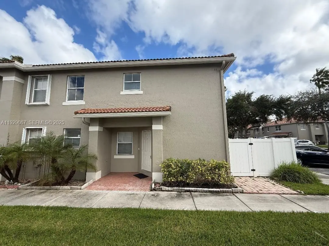 12637 SW 54th St, Miramar, FL 33027 - Image #1