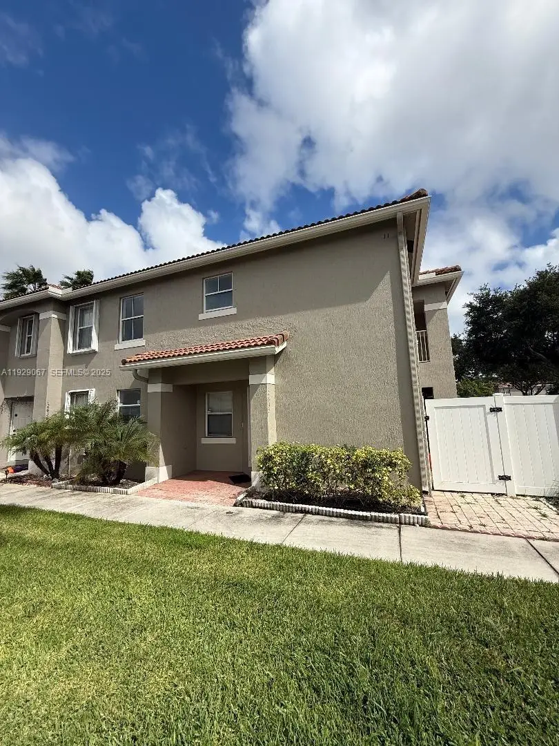 12637 SW 54th St, Miramar, FL 33027 - Image #2