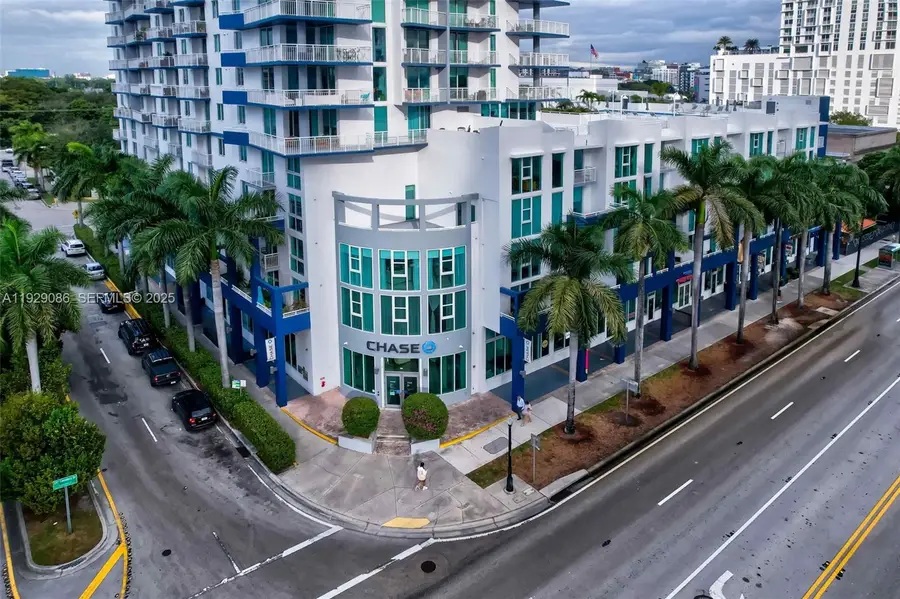 275 NE 18th St, Miami, FL 33132 - Image #2