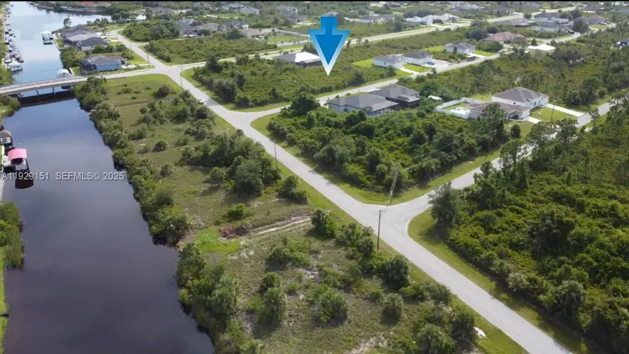 13581 Jeronimo Ln, Port Charlotte, FL 33981 - Image #2